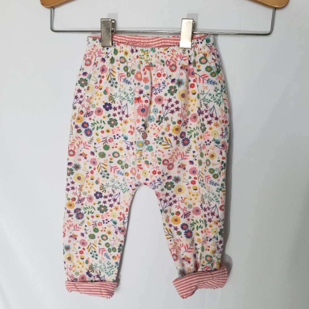 Sold🌿 Baby Gap floral pattern double layer reversible pull on pants